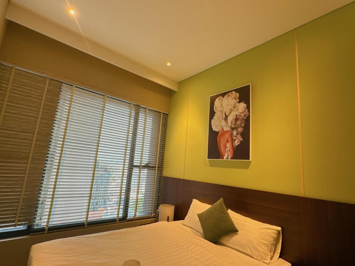 Căn hộ Four Seasonsthe Marq D1freepickup-pool-gym-sauna TP. Hồ Chí Minh