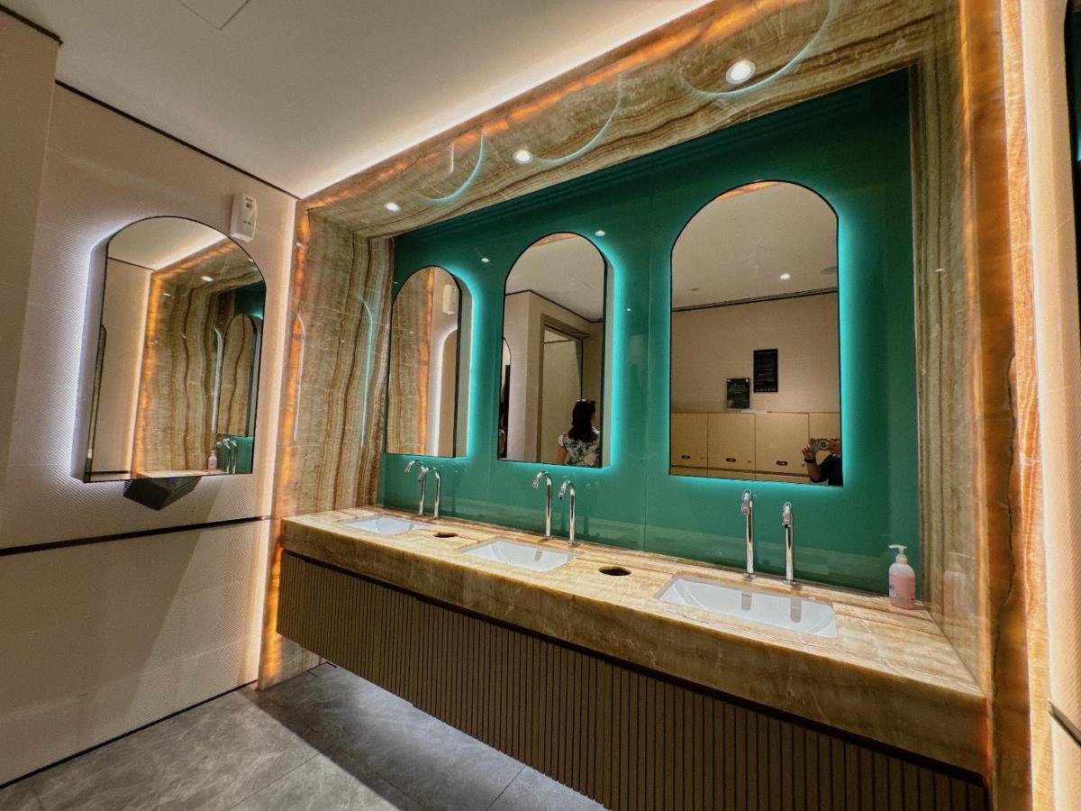 Four Seasonsthe Marq D1freepickup-pool-gym-sauna TP. Hồ Chí Minh