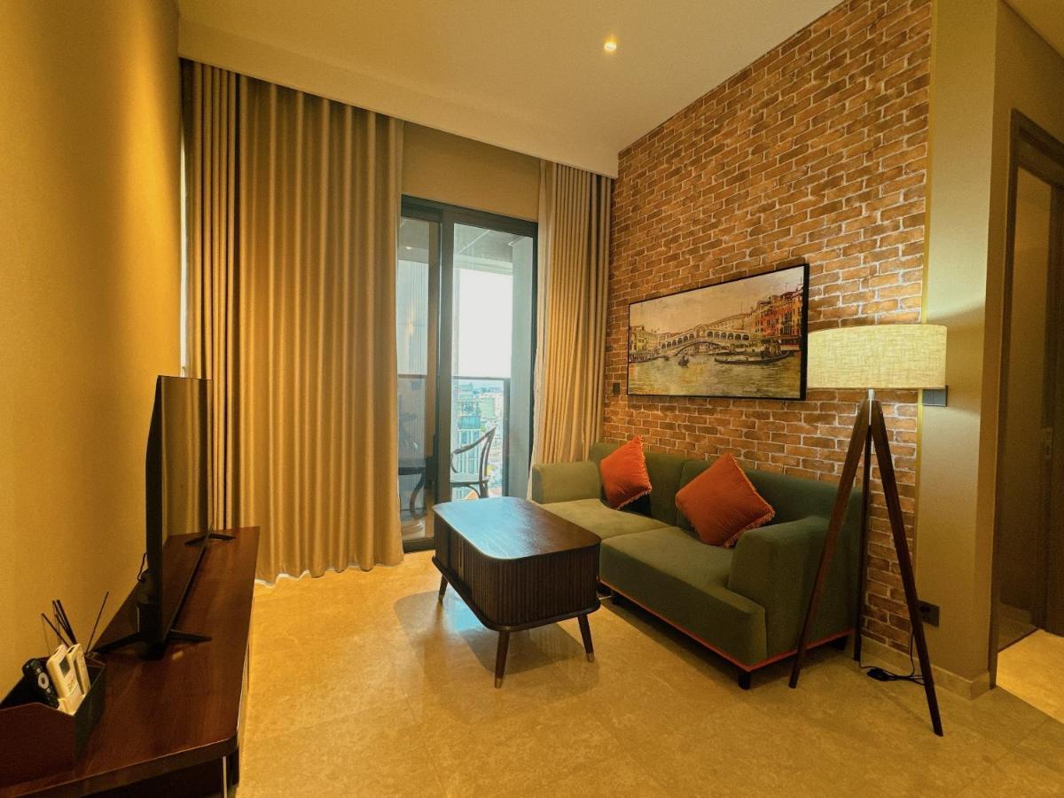 Four Seasonsthe Marq D1freepickup-pool-gym-sauna * TP. Hồ Chí Minh